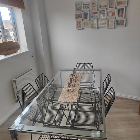 Beach Break Aberavon Holiday Home By The Sea Port Talbot Exteriér fotografie